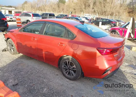 2023 Kia Forte Lxs z USA, uszkodzony, nr VIN 3KPF24AD4PE624446